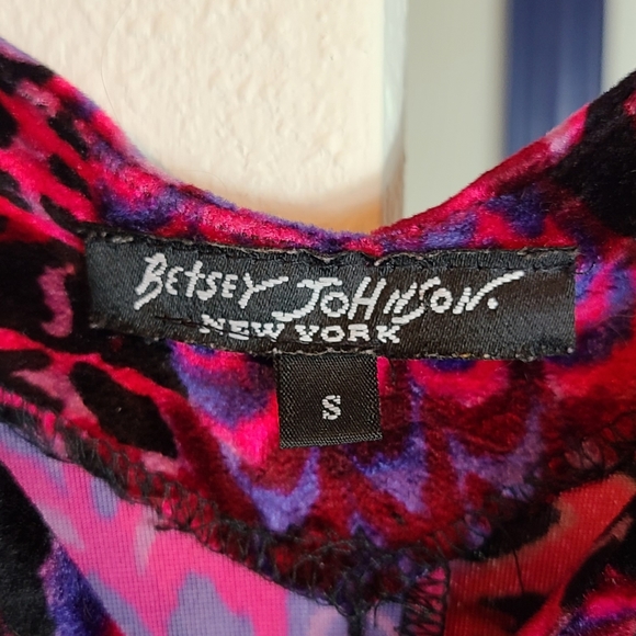 π¦Wings of a Butterfly Betsey Johnson Velvet Dress - Picture 3 of 7